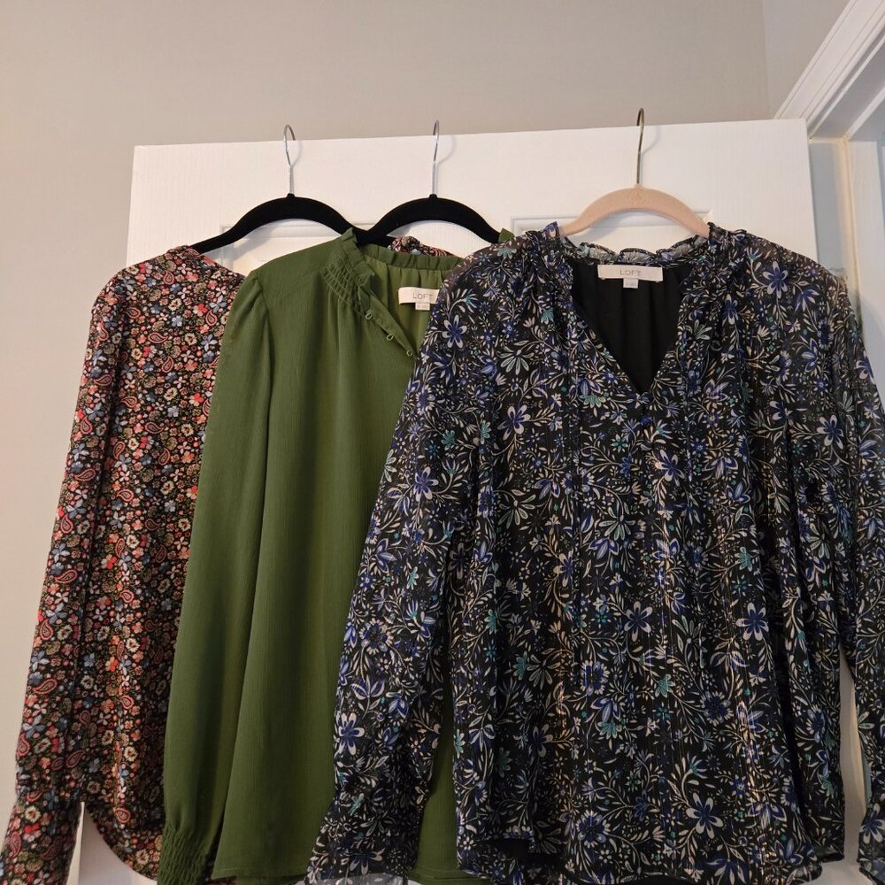 Womens Bundle of 3 Size XS Blouses from Loft - Picture 2 of 16